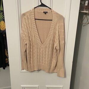 Express Women's Beige V-Neck Cable Knit Sweater